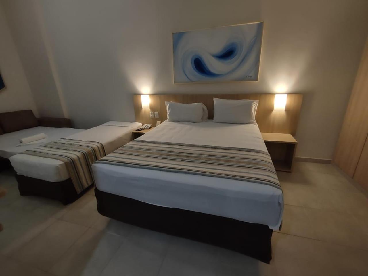 Hot Springs Flat Apart-Hotel Master Luxo Com Banheira Caldas Novas Eksteriør billede